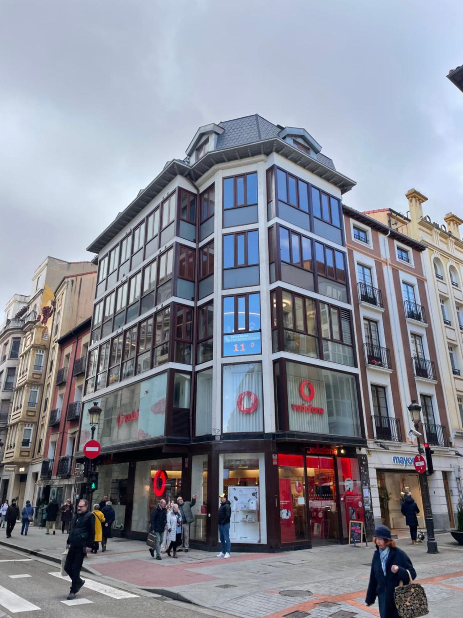 Atuaire Home Vivienda B Luminosa Parking Incluido En Plena Calle Comercial Burgo Zewnętrze zdjęcie